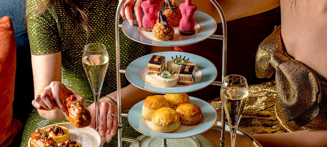 TheKensginton-AfternoonTea-Schiaparelli-Fashion Becomes Tea